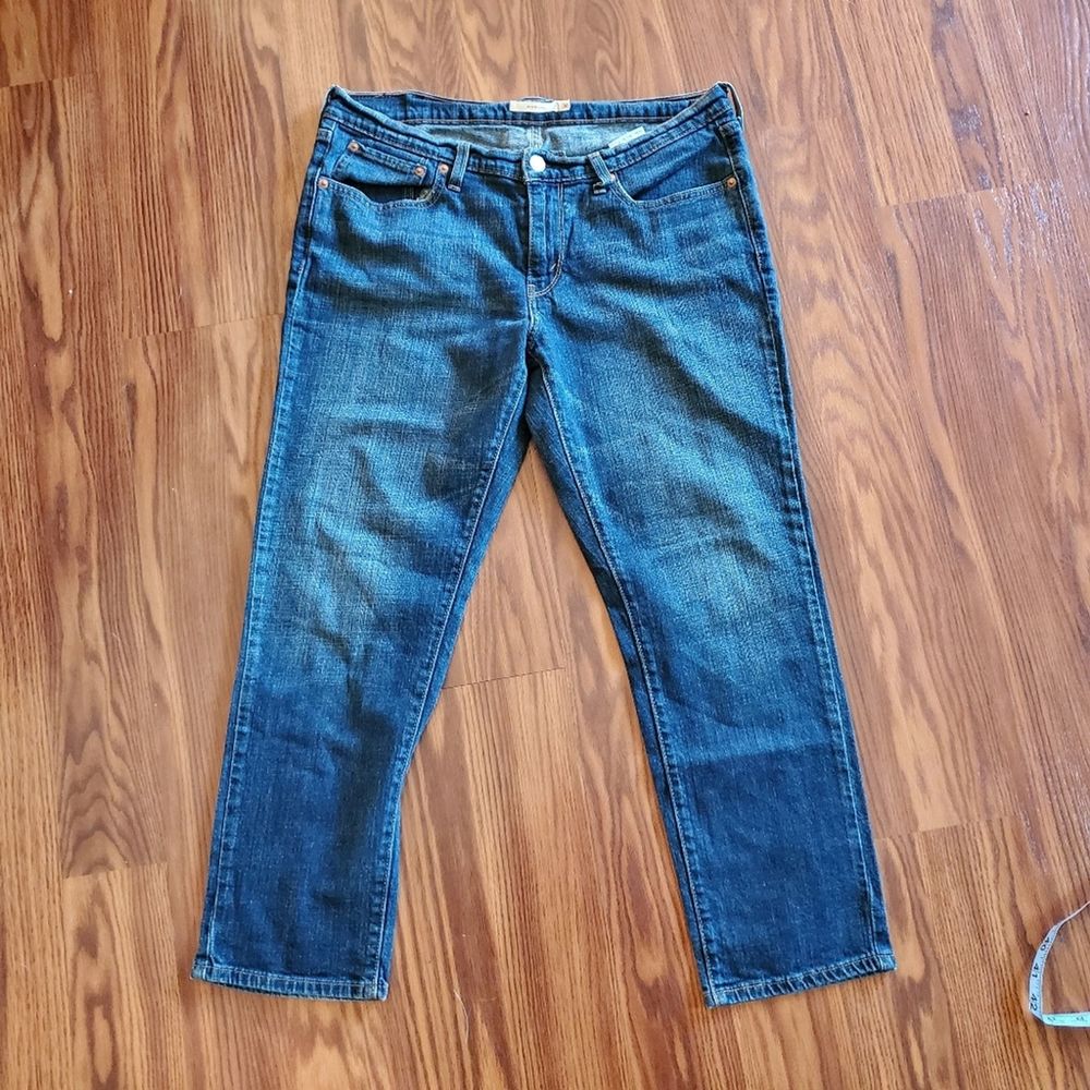 Levi's Crop Boyfriend Jeans - 30